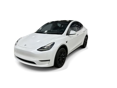Certified 2023 Tesla Model Y Long Range AWD/4WD image 1