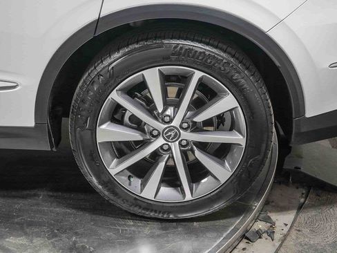 Used 2025 Acura MDX FWD w/ Technology Package image 8