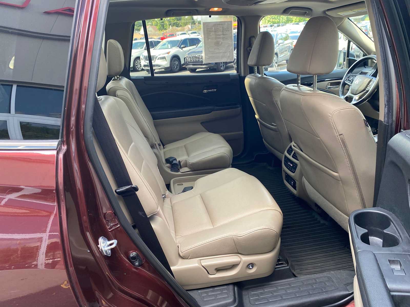 Used 2021 Honda Pilot Elite image 33