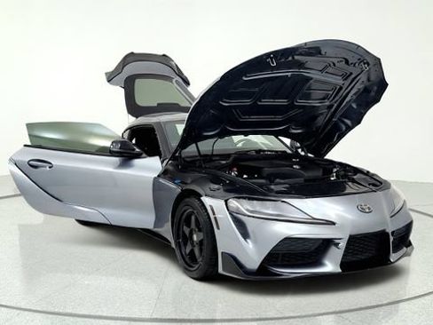 Used 2021 Toyota Supra RWD image 11
