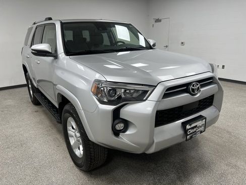 Used 2023 Toyota 4Runner SR5 Premium image 2