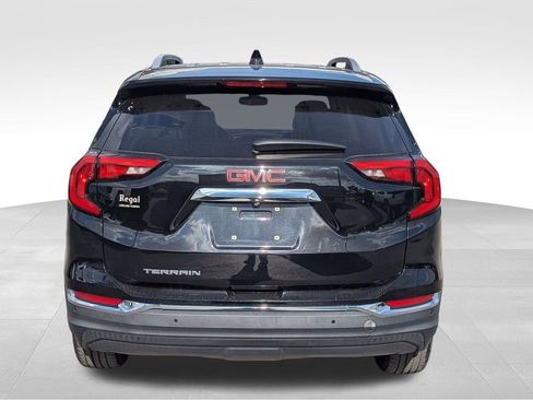 Used 2021 GMC Terrain SLT w/ Infotainment Package II image 4