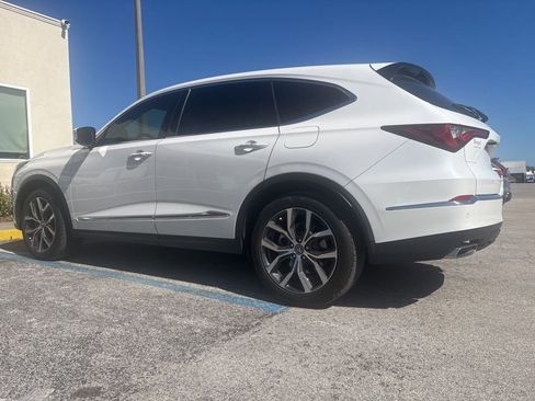 Used 2024 Acura MDX FWD w/ Technology Package image 16