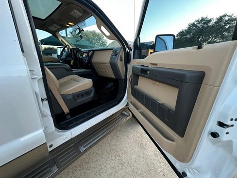 Used 2012 Ford F350 Lariat w/ Lariat Ultimate Pkg AWD/4WD image 29