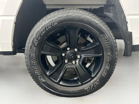 Used 2023 RAM 1500 Big Horn image 11