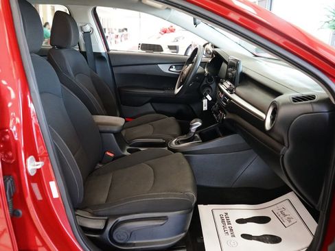 Used 2019 Kia Forte LXS image 38