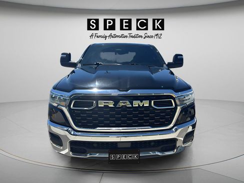 Used 2025 RAM 1500 Big Horn AWD/4WD image 5