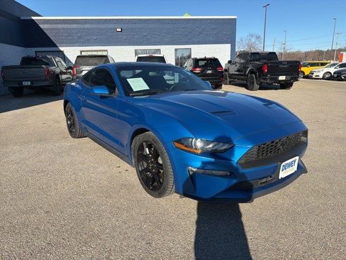 Used 2019 Ford Mustang Coupe w/ Equipment Group 101A image 7