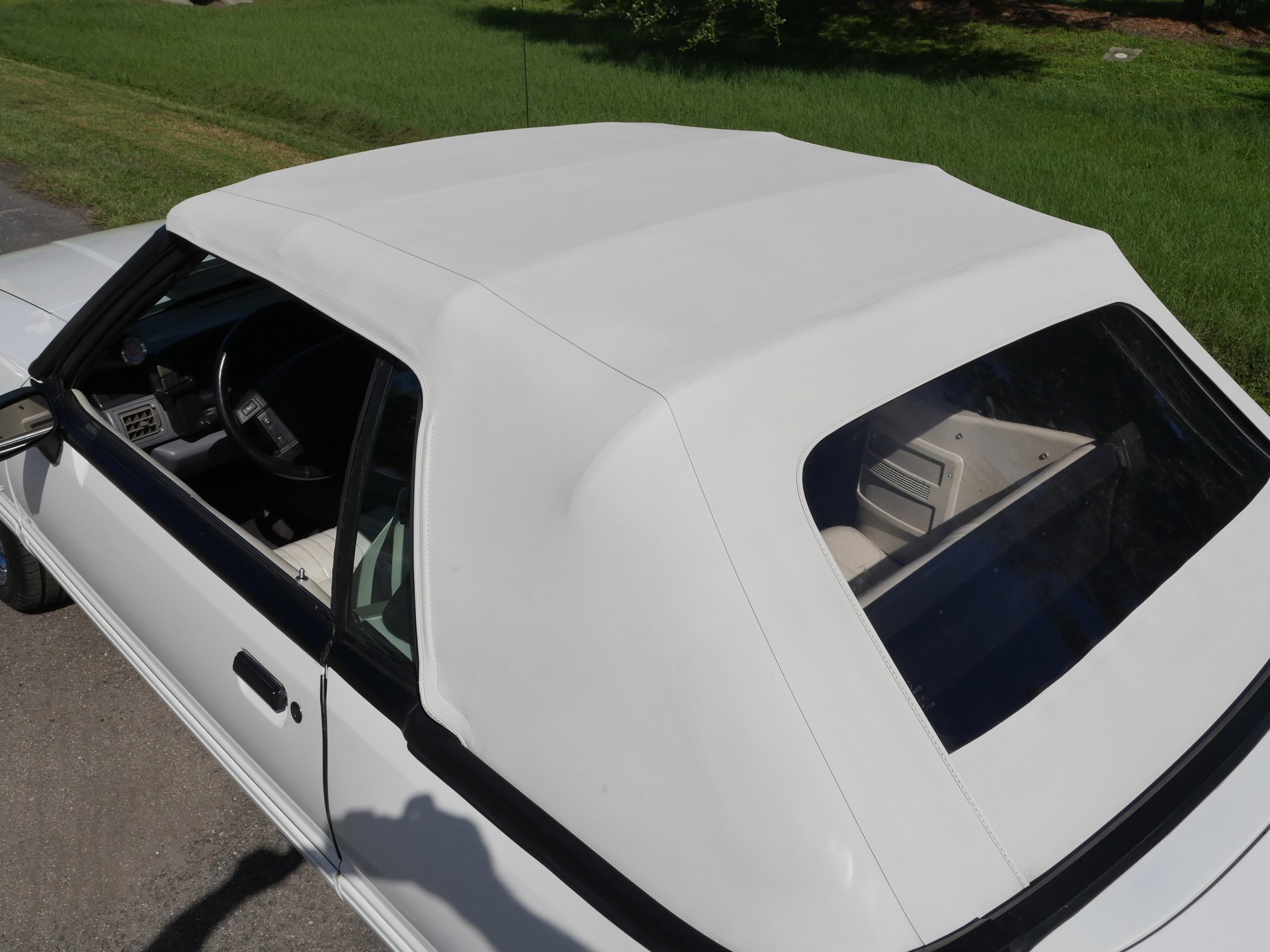 Used 1993 Ford Mustang LX RWD image 22