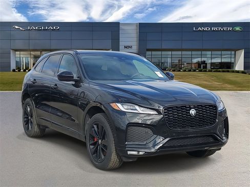 New 2026 Jaguar F-PACE R-Dynamic S image 4