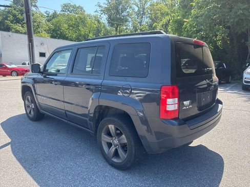 Used 2015 Jeep Patriot High Altitude AWD/4WD image 6