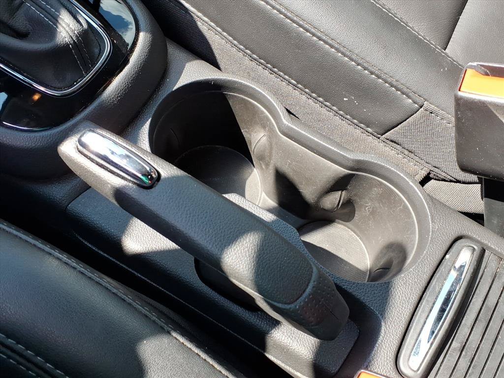 Used 2019 Buick Encore Essence w/ Safety Package II FWD image 33