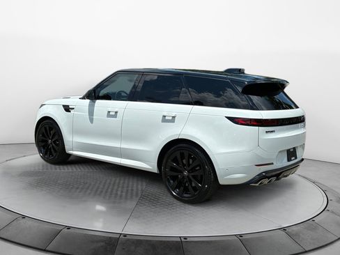 Used 2025 Land Rover Range Rover Sport Dynamic SE AWD/4WD image 5