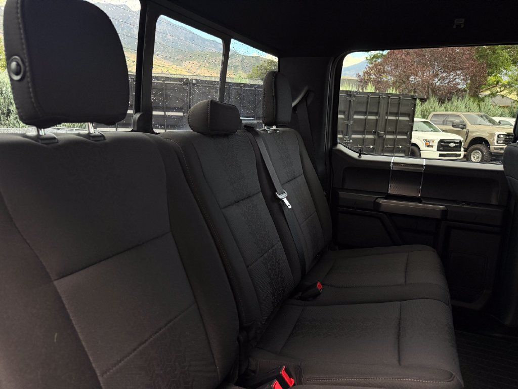 Used 2019 Ford F150 XLT w/ Equipment Group 302A Luxury AWD/4WD image 38