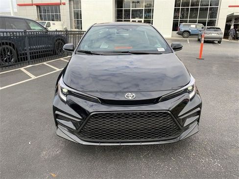 New 2026 Toyota Corolla SE image 3