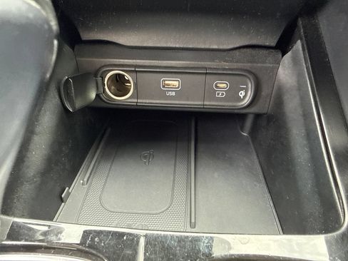 Used 2023 Kia Telluride S AWD/4WD image 29