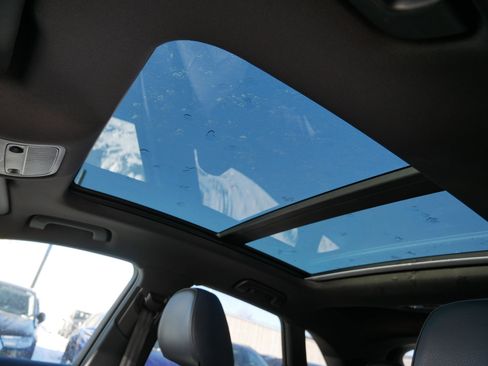 Used 2017 Audi Q3 2.0T Premium Plus w/ Premium Plus Package image 33