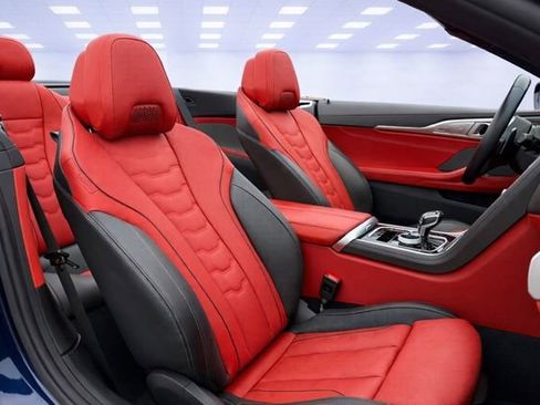 Used 2024 BMW M850i xDrive Convertible AWD/4WD image 15