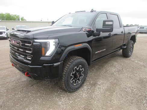 New 2026 GMC Sierra 2500 AT4X AWD/4WD image 11