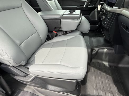 Used 2024 Ford F150 XL RWD image 14