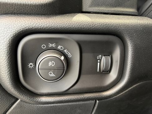 New 2026 RAM 2500 Tradesman AWD/4WD image 34