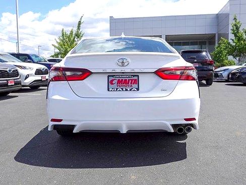 Certified 2023 Toyota Camry SE FWD image 6