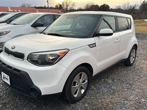 Used 2016 Kia Soul image 1