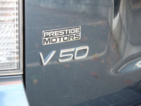 Used 2008 Volvo V50 T5 image 9
