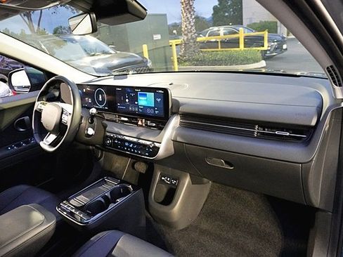 Certified 2025 Hyundai Ioniq 5 SEL image 12