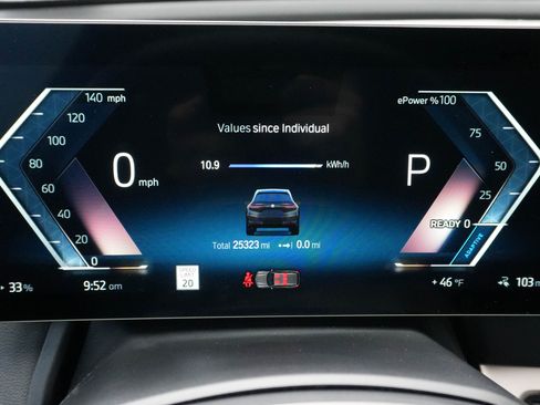 Used 2023 BMW iX xDrive50 w/ Sport Package image 21