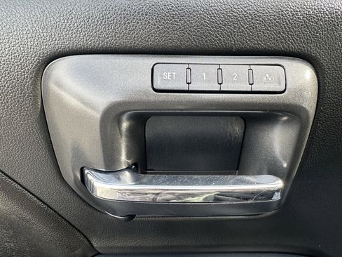 Used 2016 GMC Sierra 2500 Denali w/ Duramax Plus Package image 16