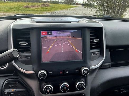 Used 2024 RAM 2500 Big Horn w/ Off Road Package image 14