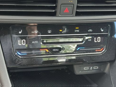 Used 2025 Volkswagen Jetta Sport FWD image 18