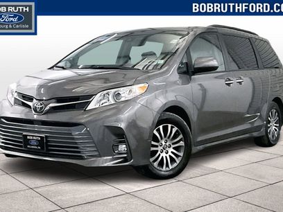 Used 2020 Toyota Sienna XLE