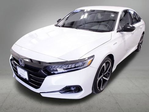 Used 2022 Honda Accord Sport image 1