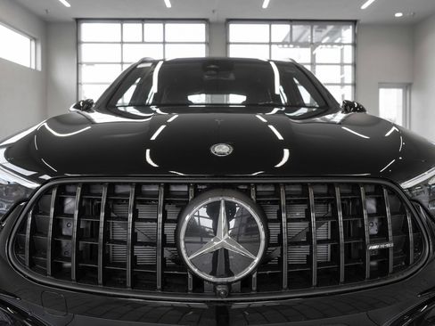 New 2025 Mercedes-Benz GLC 43 AMG 4MATIC image 23