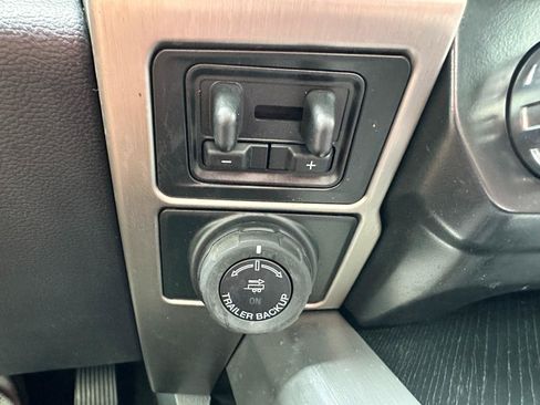 Used 2022 Ford F250 Platinum w/ Tremor Off-Road Package AWD/4WD image 50