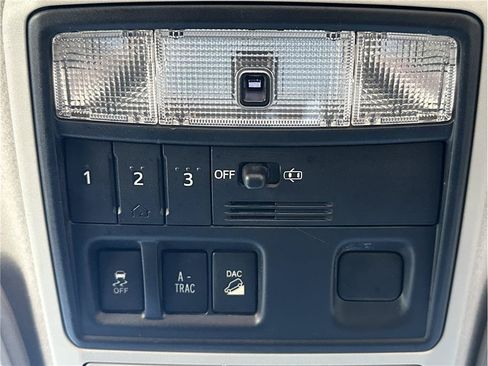 Used 2012 Toyota 4Runner SR5 AWD/4WD image 26