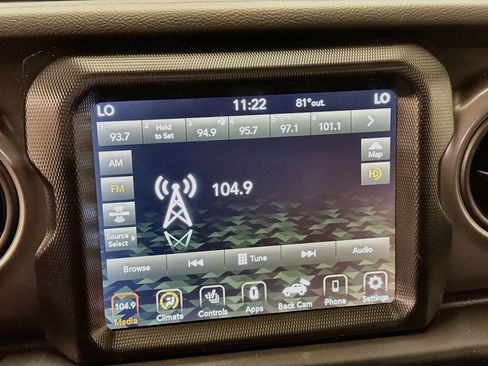 Used 2023 Jeep Wrangler Unlimited w/ Sun & Screen Package AWD/4WD image 21