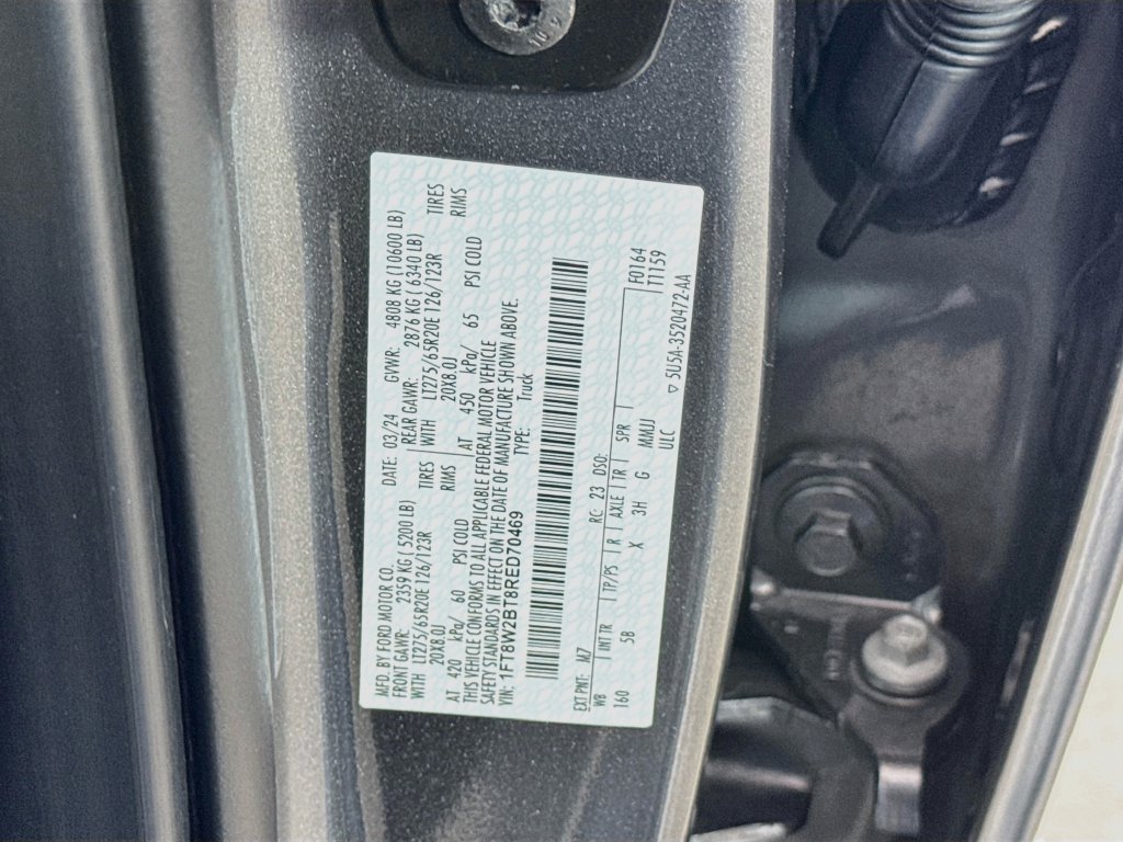 Used 2024 Ford F250 Lariat w/ Lariat Ultimate Package AWD/4WD image 34