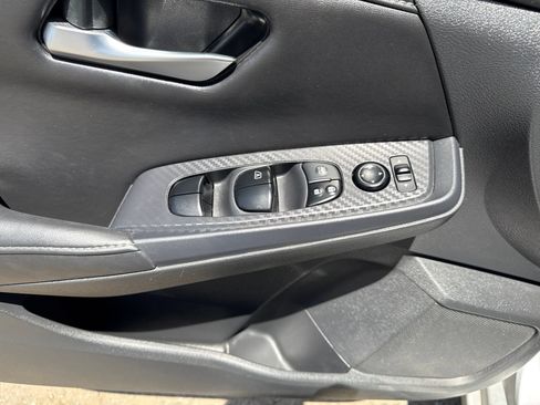 Used 2023 Nissan Sentra SV w/ Trunk Package FWD image 11
