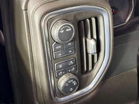 Used 2022 Chevrolet Silverado 1500 LT Trail Boss w/ Bed Protection Package image 10