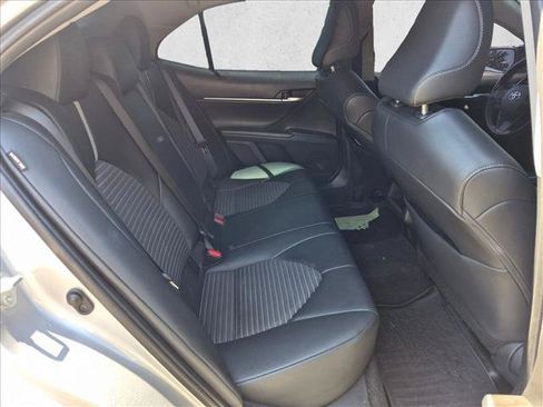 Used 2023 Toyota Camry SE FWD image 17