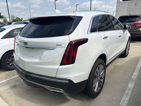 Used 2023 Cadillac XT5 Premium Luxury w/ Platinum Package FWD image 5