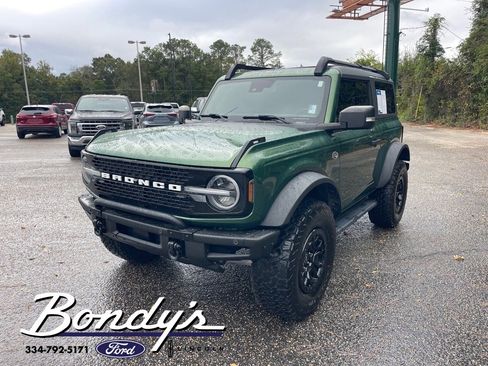 Used 2022 Ford Bronco Wildtrak image 4