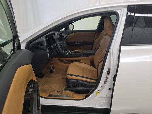 Used 2023 Lexus RZ 450e Premium w/ Technology Package AWD/4WD image 7
