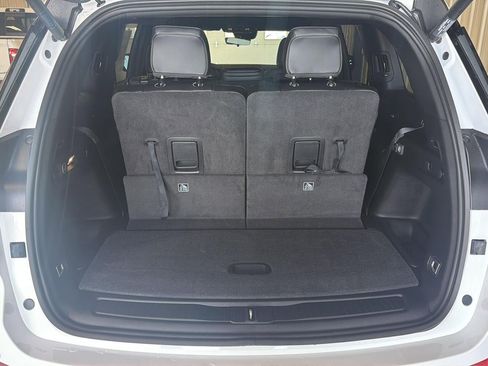 New 2026 Jeep Grand Cherokee L 4WD image 6