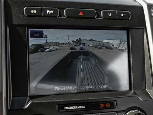 Used 2022 Ford F450 XLT w/ Camper Package AWD/4WD image 22