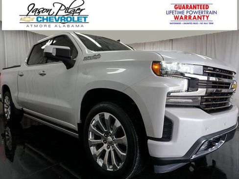 Used 2019 Chevrolet Silverado 1500 High Country w/ Technology Package image 1