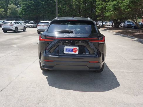 Used 2024 Lexus NX 250 FWD image 22